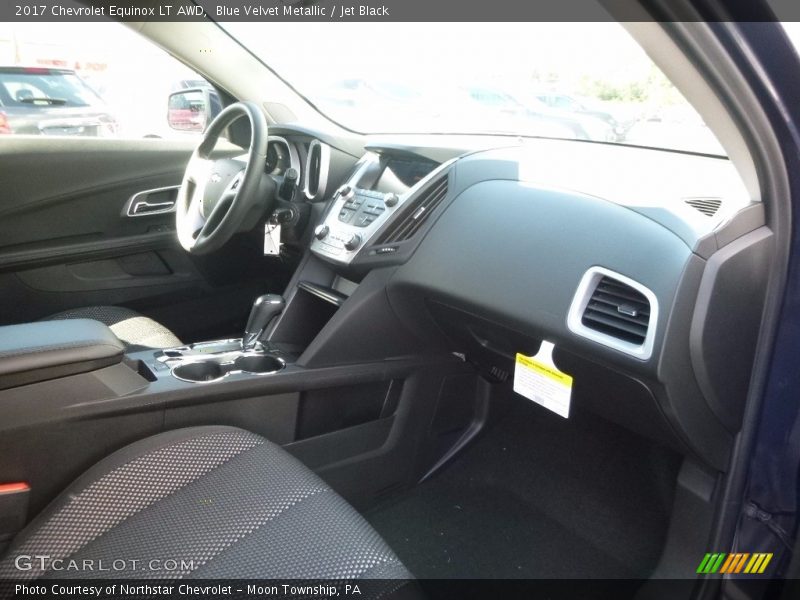 Blue Velvet Metallic / Jet Black 2017 Chevrolet Equinox LT AWD