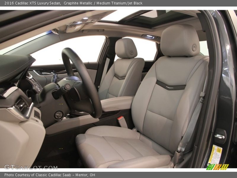 Graphite Metallic / Medium Titanium/Jet Black 2016 Cadillac XTS Luxury Sedan