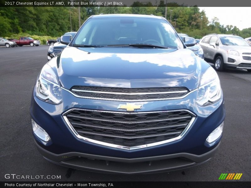 Patriot Blue Metallic / Jet Black 2017 Chevrolet Equinox LT AWD