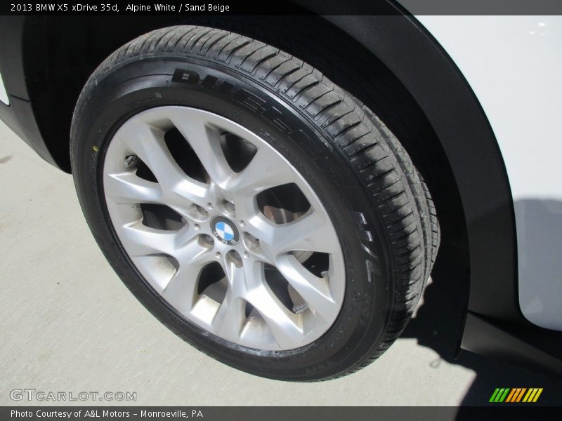 Alpine White / Sand Beige 2013 BMW X5 xDrive 35d