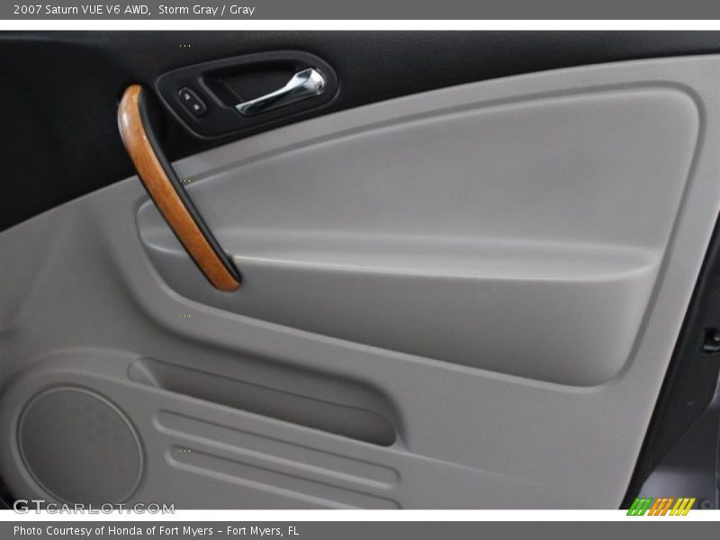 Storm Gray / Gray 2007 Saturn VUE V6 AWD