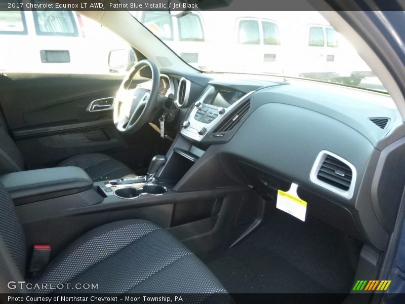 Patriot Blue Metallic / Jet Black 2017 Chevrolet Equinox LT AWD