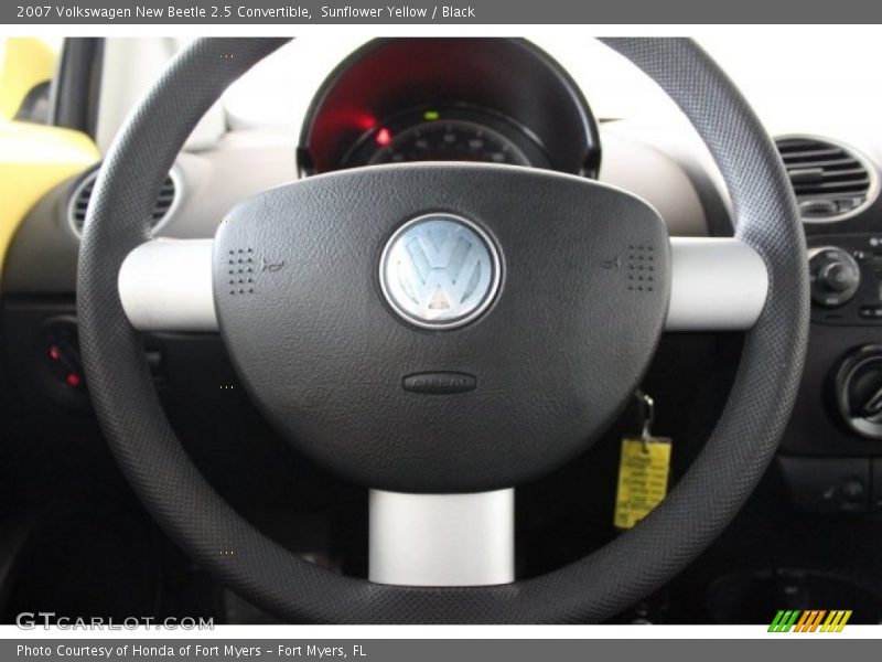 Sunflower Yellow / Black 2007 Volkswagen New Beetle 2.5 Convertible