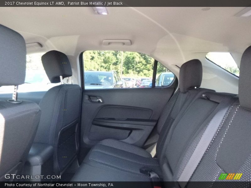Patriot Blue Metallic / Jet Black 2017 Chevrolet Equinox LT AWD