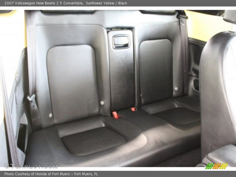 Sunflower Yellow / Black 2007 Volkswagen New Beetle 2.5 Convertible