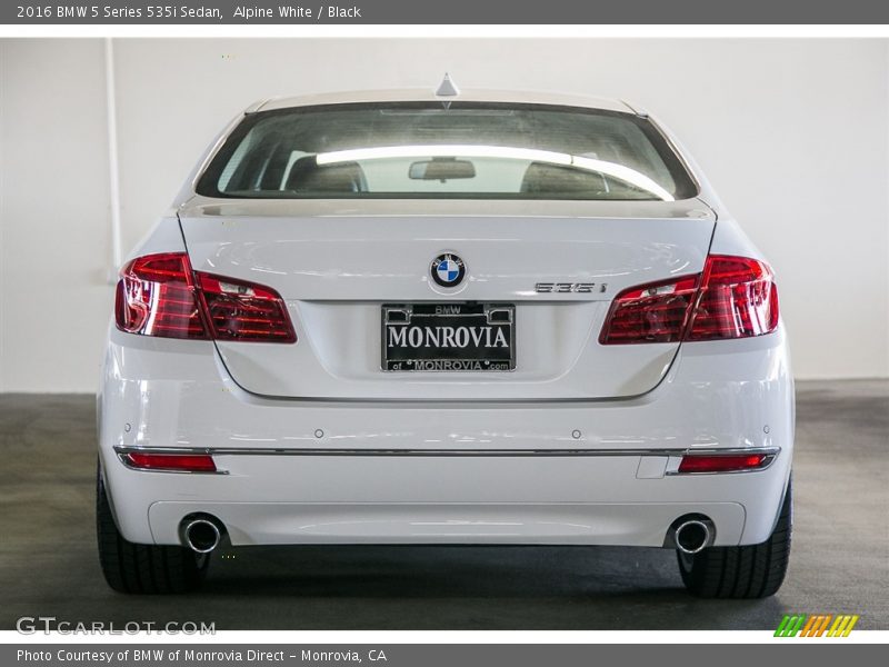 Alpine White / Black 2016 BMW 5 Series 535i Sedan