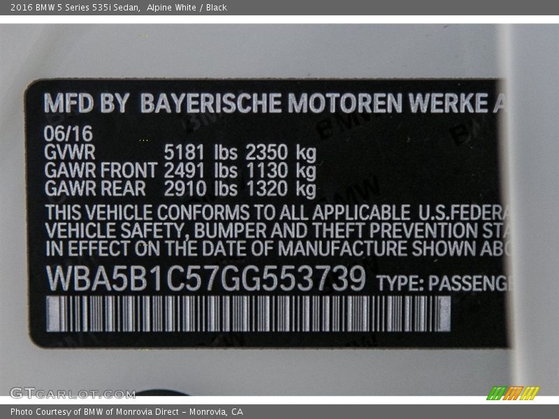 Alpine White / Black 2016 BMW 5 Series 535i Sedan