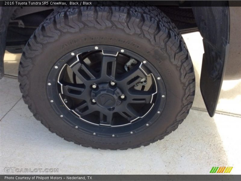 Black / Black 2016 Toyota Tundra SR5 CrewMax