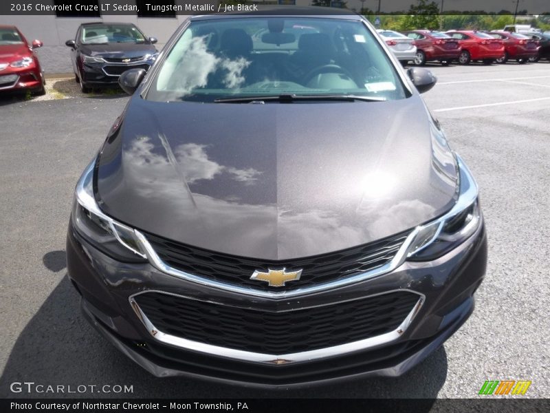 Tungsten Metallic / Jet Black 2016 Chevrolet Cruze LT Sedan