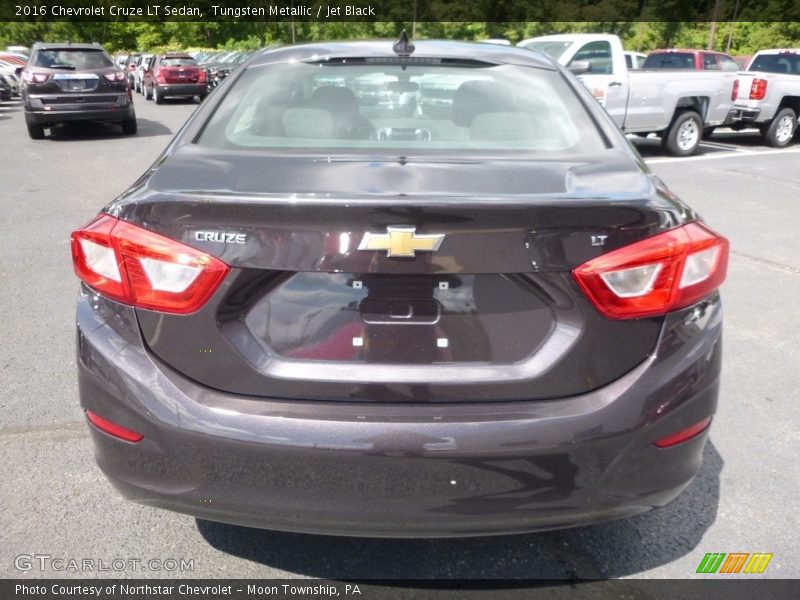 Tungsten Metallic / Jet Black 2016 Chevrolet Cruze LT Sedan