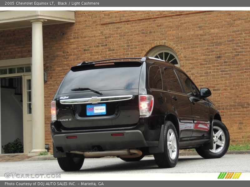 Black / Light Cashmere 2005 Chevrolet Equinox LT