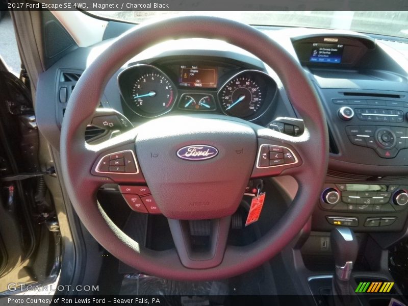 Magnetic / Charcoal Black 2017 Ford Escape SE 4WD