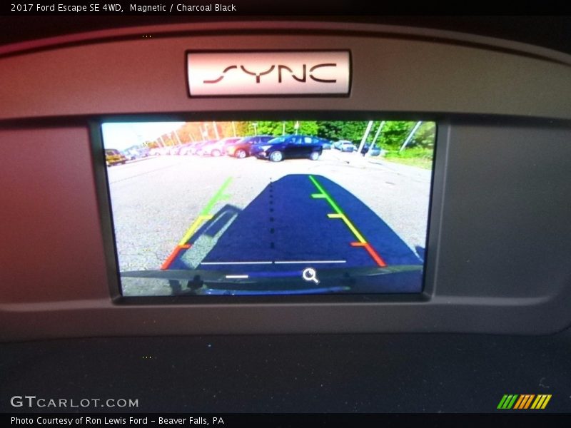 Magnetic / Charcoal Black 2017 Ford Escape SE 4WD