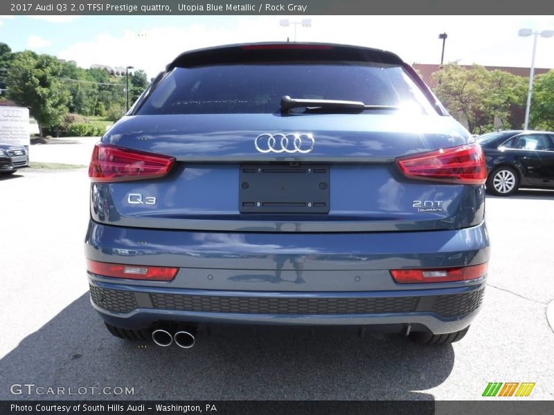 Utopia Blue Metallic / Rock Gray 2017 Audi Q3 2.0 TFSI Prestige quattro