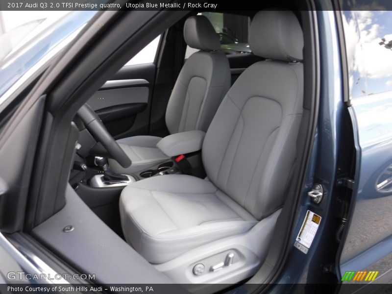 Front Seat of 2017 Q3 2.0 TFSI Prestige quattro