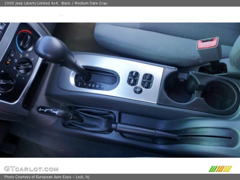 Black / Medium Slate Gray 2006 Jeep Liberty Limited 4x4