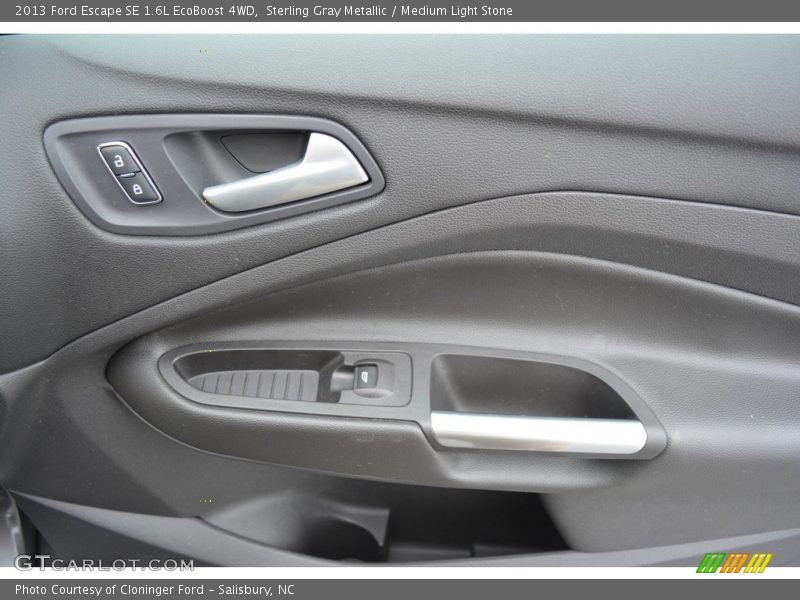 Sterling Gray Metallic / Medium Light Stone 2013 Ford Escape SE 1.6L EcoBoost 4WD