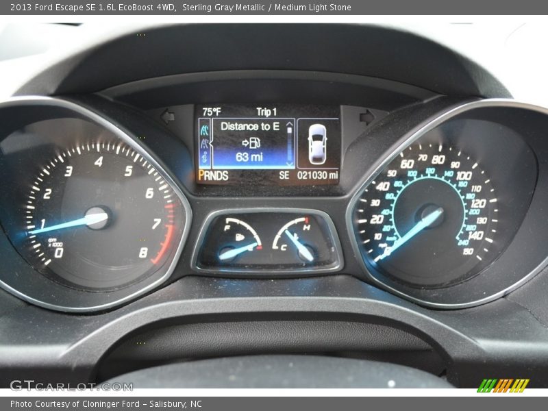 Sterling Gray Metallic / Medium Light Stone 2013 Ford Escape SE 1.6L EcoBoost 4WD