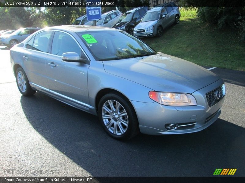 Electric Silver Metallic / Anthracite Black 2011 Volvo S80 3.2