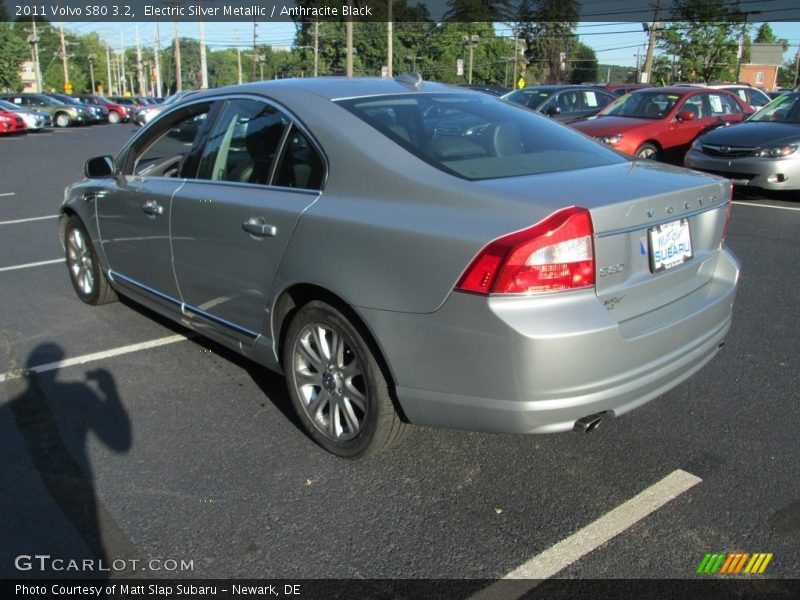 Electric Silver Metallic / Anthracite Black 2011 Volvo S80 3.2