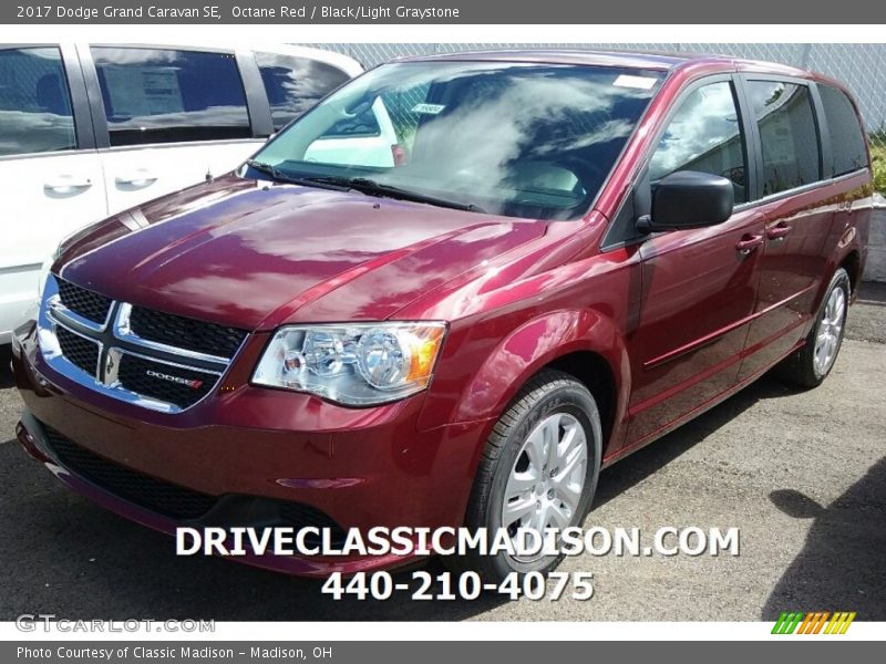 Octane Red / Black/Light Graystone 2017 Dodge Grand Caravan SE