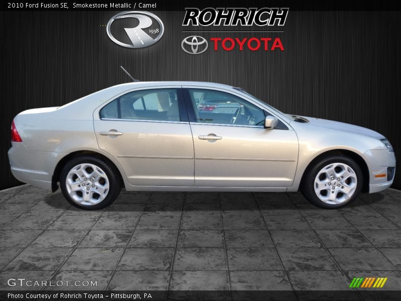Smokestone Metallic / Camel 2010 Ford Fusion SE