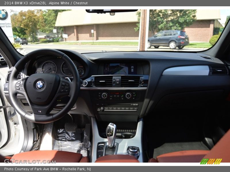 Alpine White / Chestnut 2014 BMW X3 xDrive28i