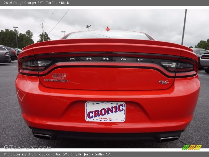 TorRed / Black 2016 Dodge Charger R/T