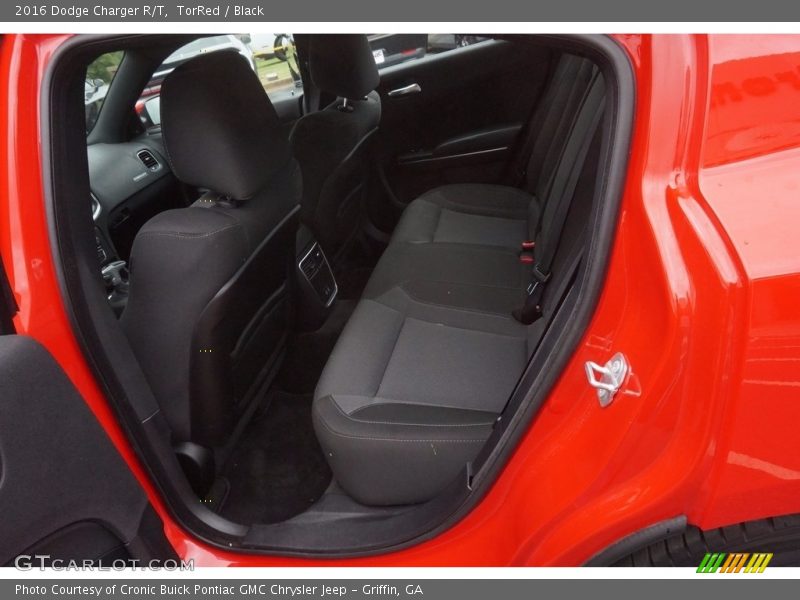 TorRed / Black 2016 Dodge Charger R/T
