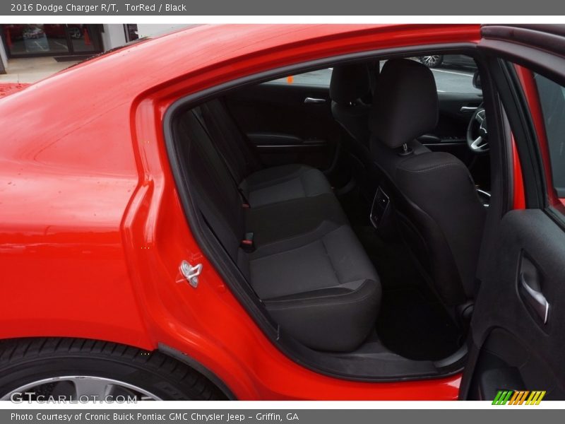 TorRed / Black 2016 Dodge Charger R/T
