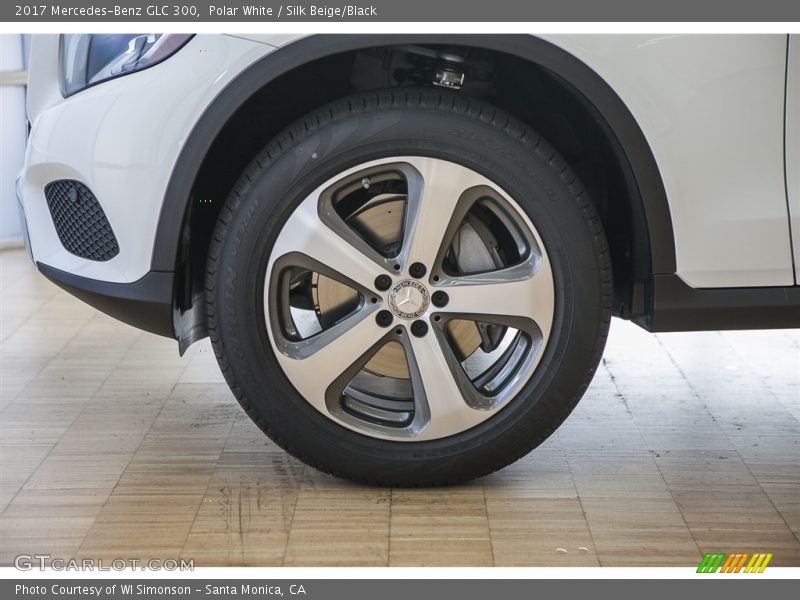 Polar White / Silk Beige/Black 2017 Mercedes-Benz GLC 300
