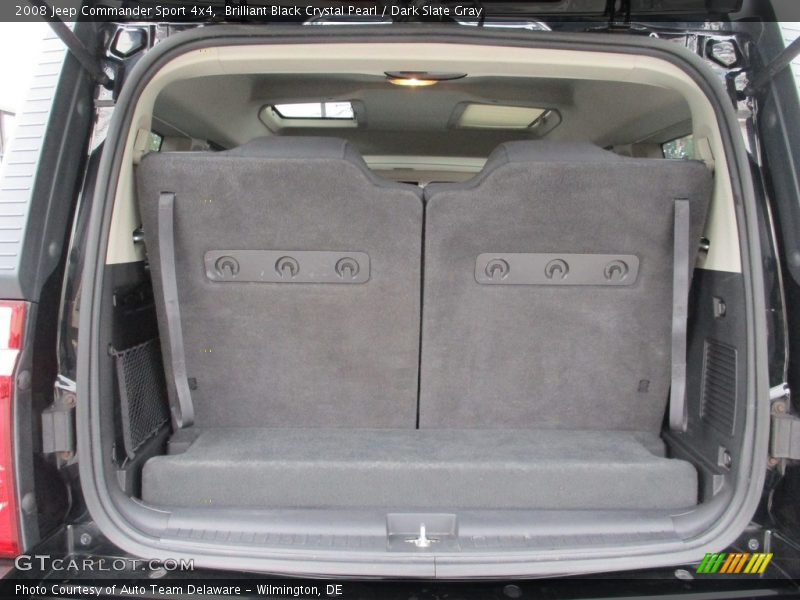 Brilliant Black Crystal Pearl / Dark Slate Gray 2008 Jeep Commander Sport 4x4