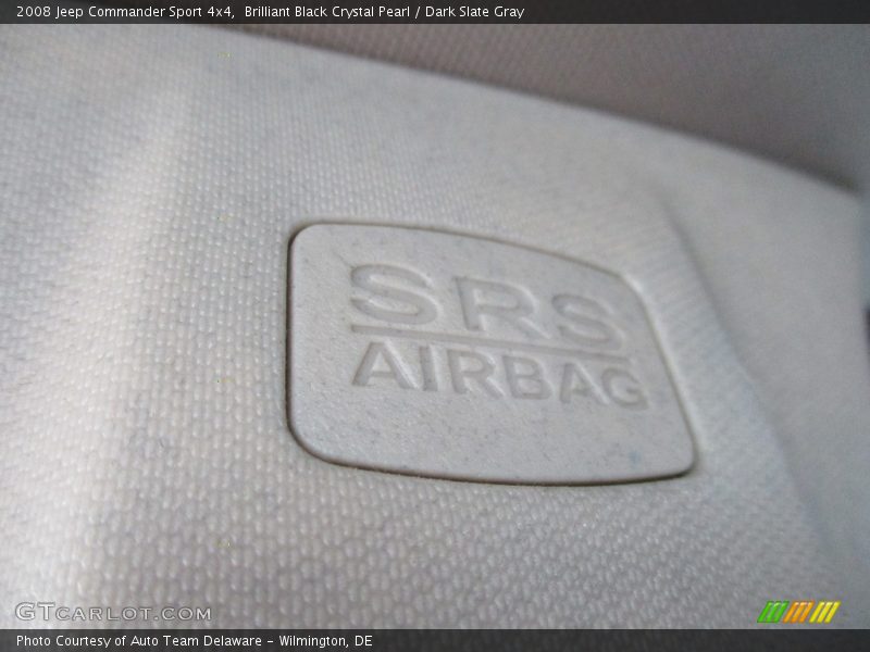 Brilliant Black Crystal Pearl / Dark Slate Gray 2008 Jeep Commander Sport 4x4