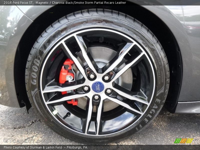 Magnetic / Charcoal Black/Smoke Storm Partial Recaro Leather 2016 Ford Focus ST