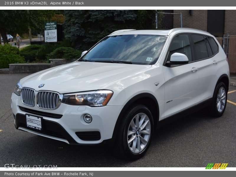Alpine White / Black 2016 BMW X3 xDrive28i