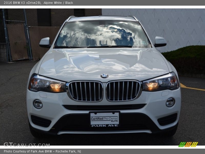 Alpine White / Black 2016 BMW X3 xDrive28i