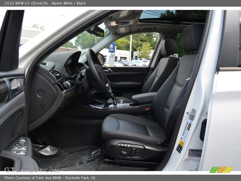 Alpine White / Black 2016 BMW X3 xDrive28i