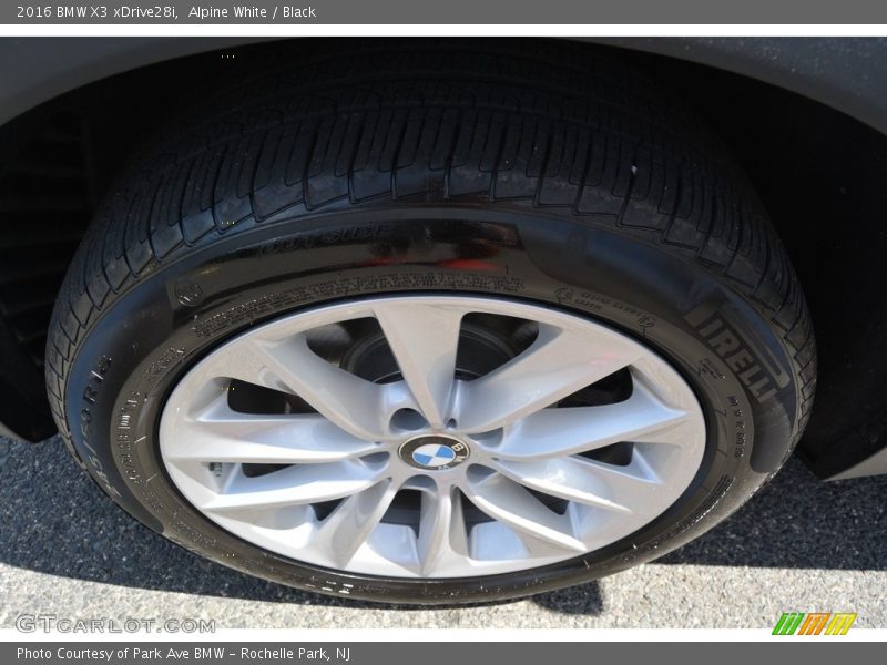 Alpine White / Black 2016 BMW X3 xDrive28i