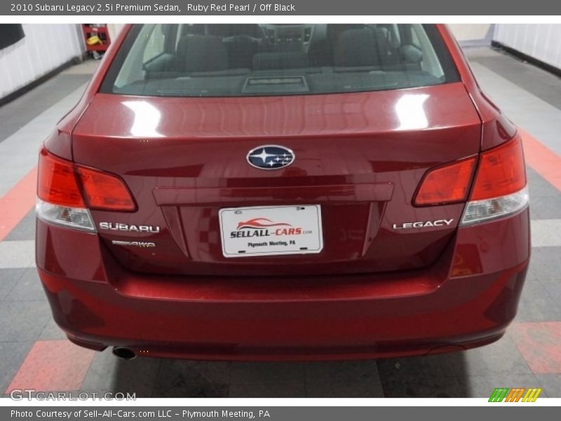 Ruby Red Pearl / Off Black 2010 Subaru Legacy 2.5i Premium Sedan