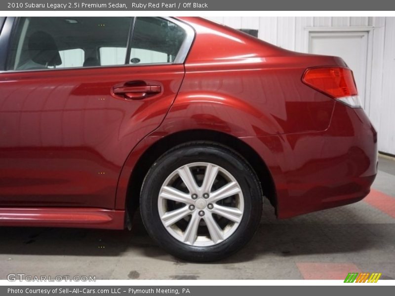 Ruby Red Pearl / Off Black 2010 Subaru Legacy 2.5i Premium Sedan