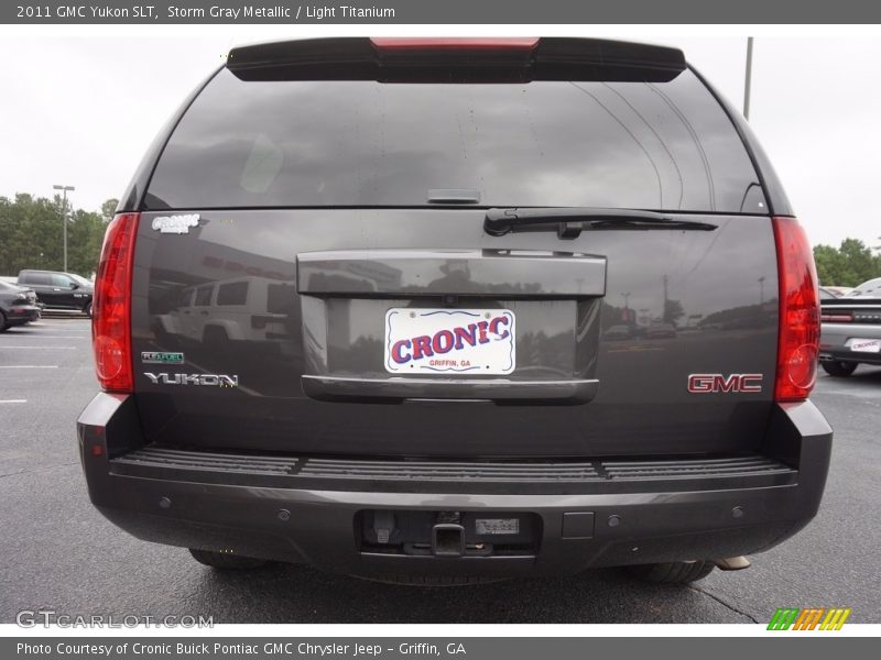 Storm Gray Metallic / Light Titanium 2011 GMC Yukon SLT