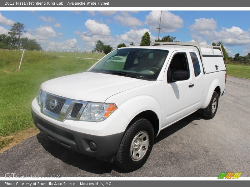 Avalanche White / Steel 2012 Nissan Frontier S King Cab