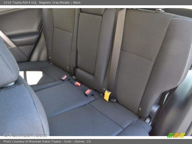 Magnetic Gray Metallic / Black 2016 Toyota RAV4 XLE