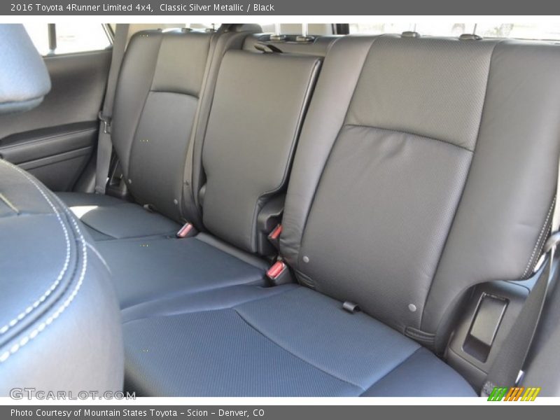 Classic Silver Metallic / Black 2016 Toyota 4Runner Limited 4x4