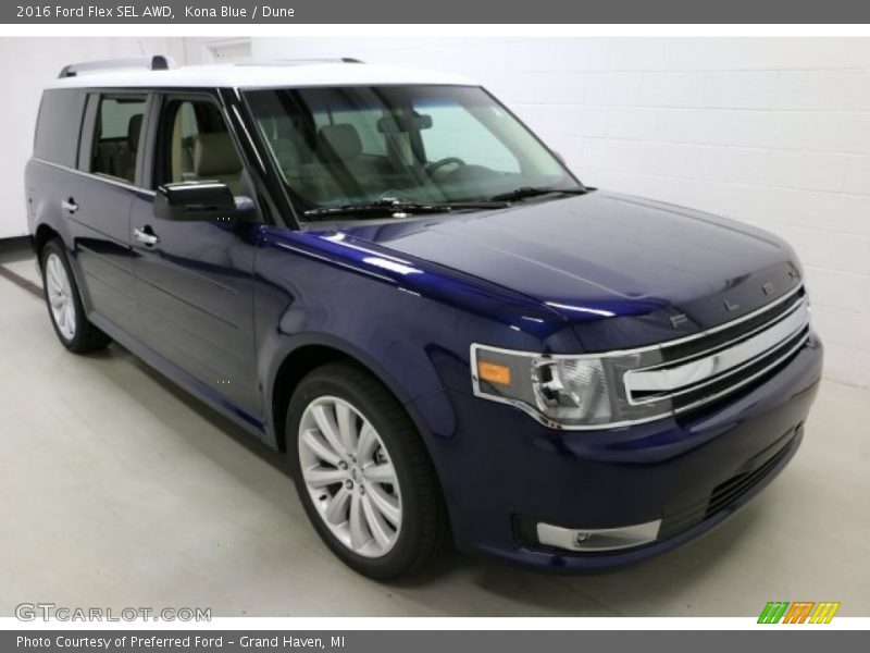 Front 3/4 View of 2016 Flex SEL AWD