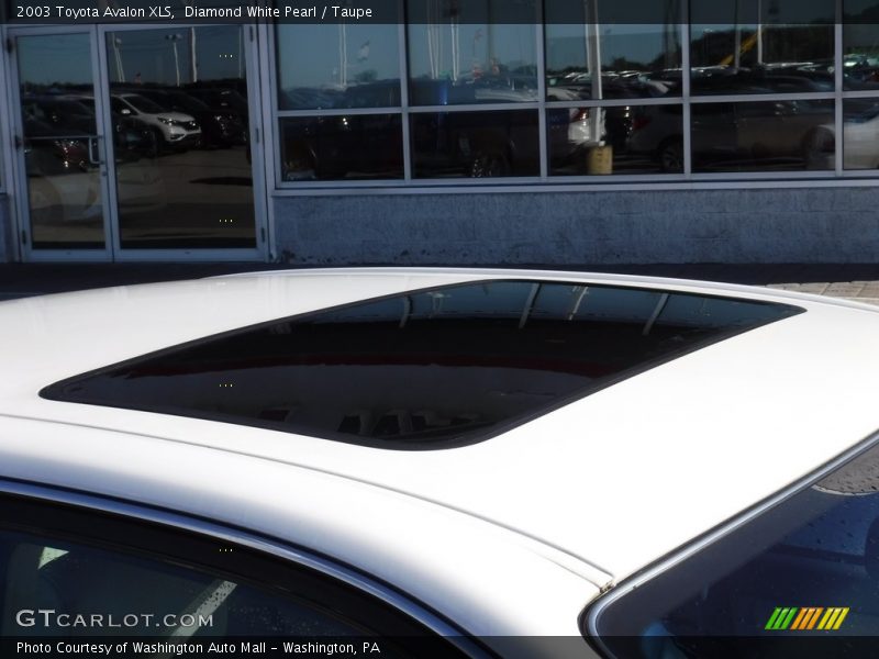 Diamond White Pearl / Taupe 2003 Toyota Avalon XLS