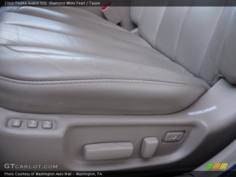 Diamond White Pearl / Taupe 2003 Toyota Avalon XLS