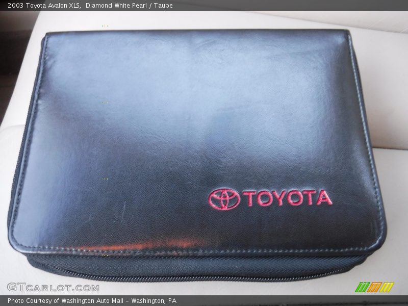 Diamond White Pearl / Taupe 2003 Toyota Avalon XLS
