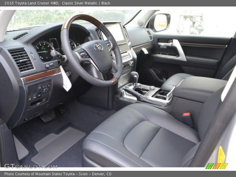 Classic Silver Metallic / Black 2016 Toyota Land Cruiser 4WD