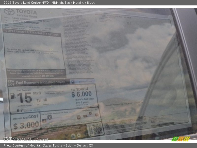 Midnight Black Metallic / Black 2016 Toyota Land Cruiser 4WD